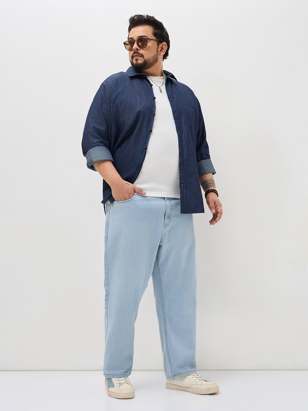 Plus Men's Ice Blue Straight Fit Washed Denim Jeans Stretchable