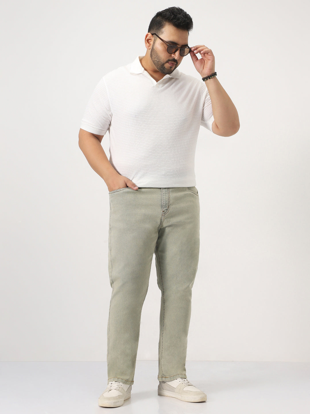 Plus Men's Ice Grey Straight Fit Heavy Washed Jeans Stretchable