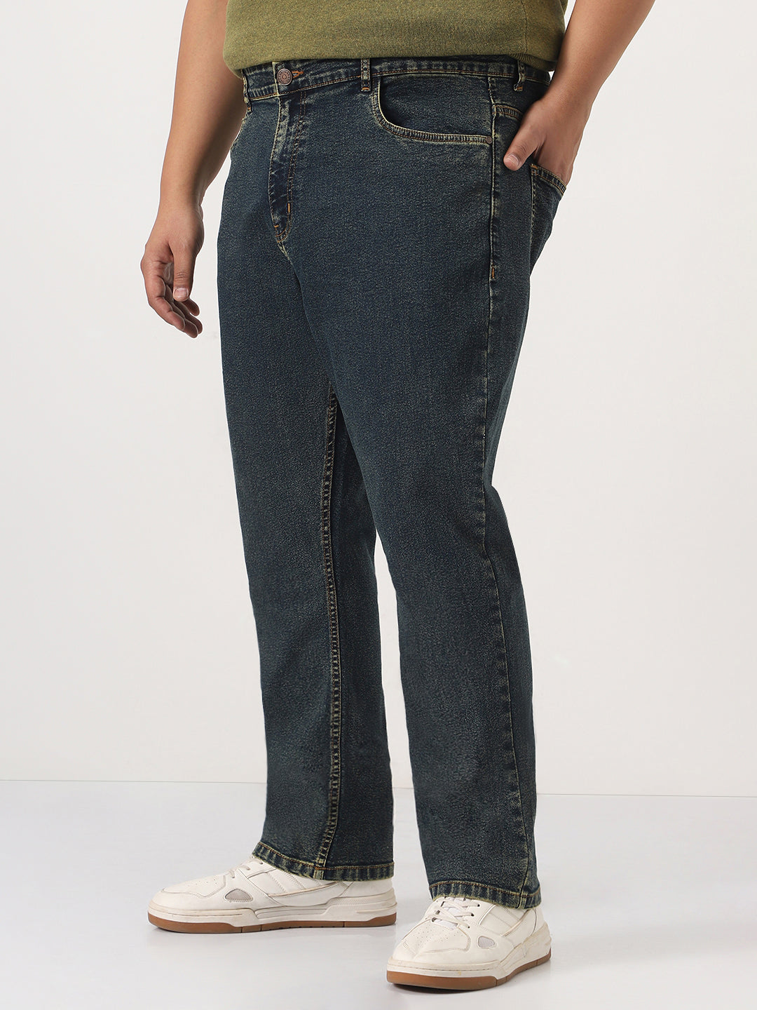 Plus Men's Blue Straight Fit Heavy Washed Jeans Stretchable