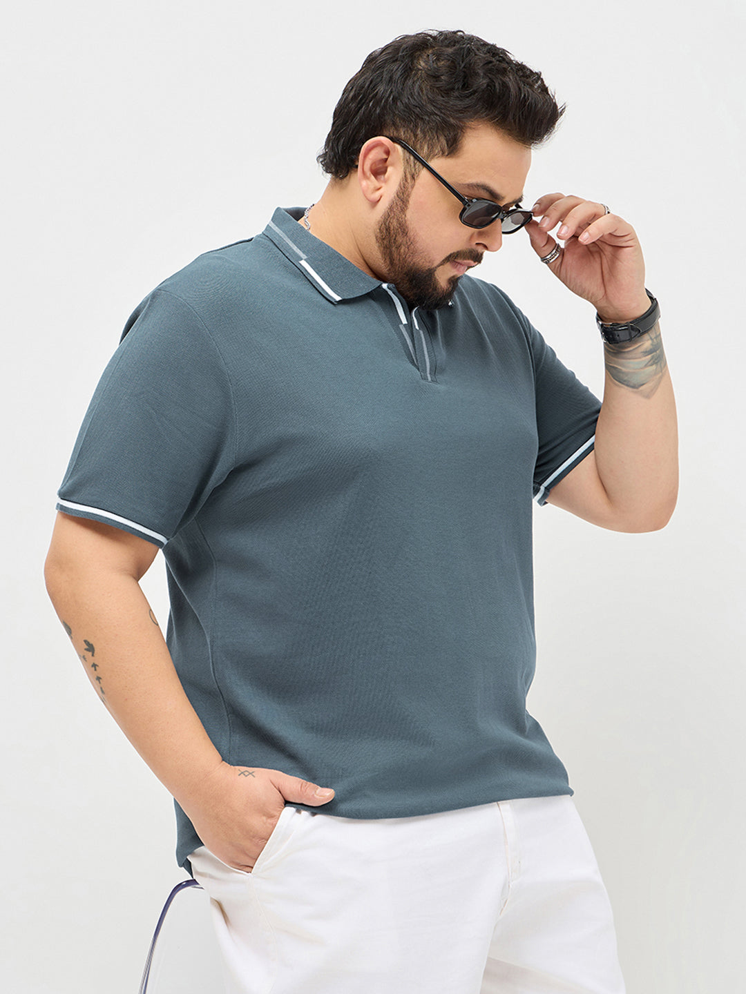 Plus Men's Dark Grey Solid Regular Fit Half Sleeve Cotton Polo T-Shirt