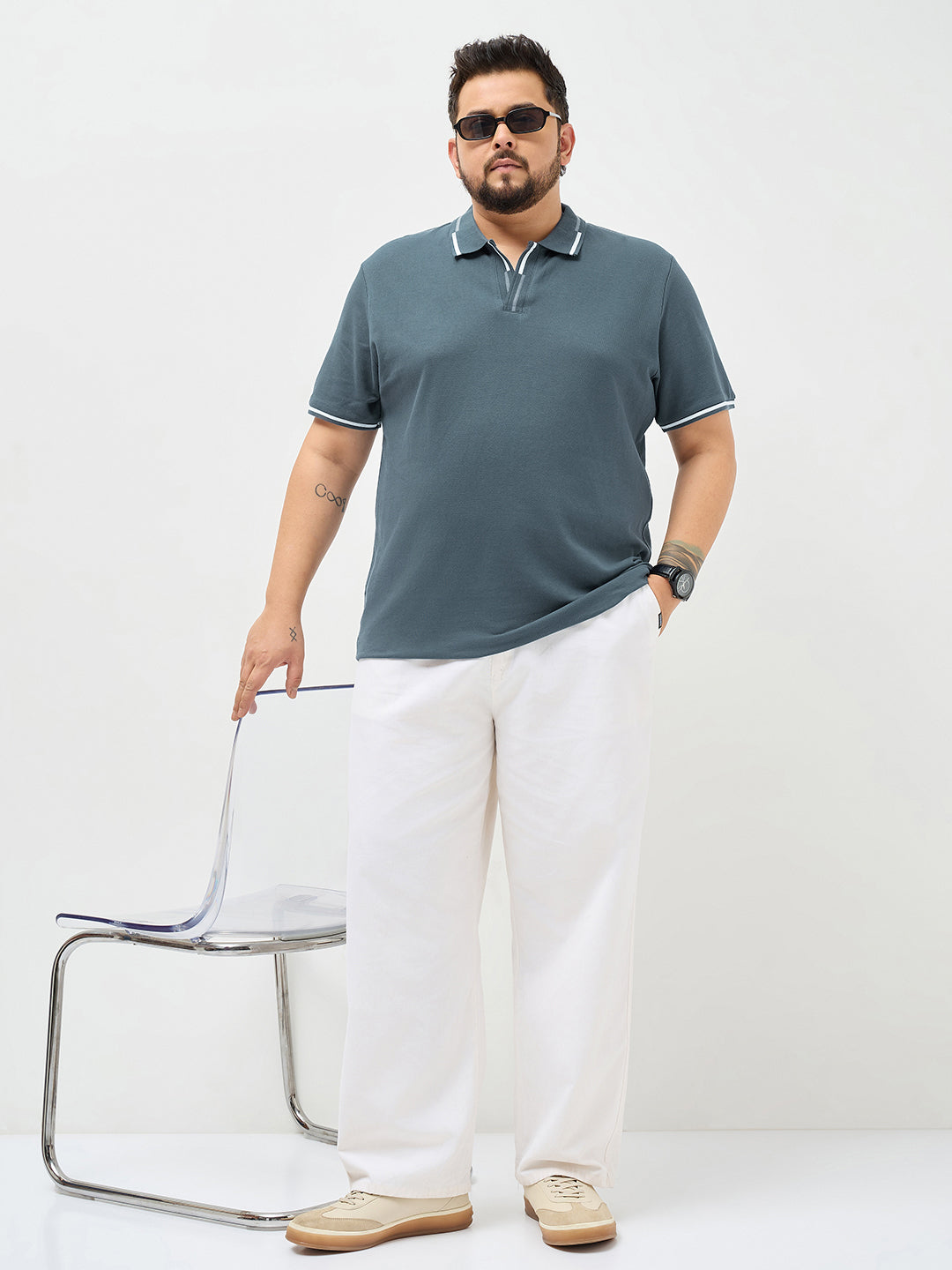 Plus Men's Dark Grey Solid Regular Fit Half Sleeve Cotton Polo T-Shirt