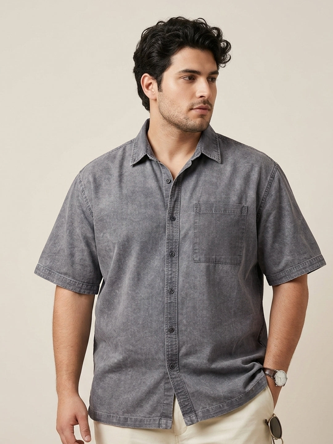 Plus Men's Light Grey Oversized Fit Half Sleeve Solid Casual Denim Shirt