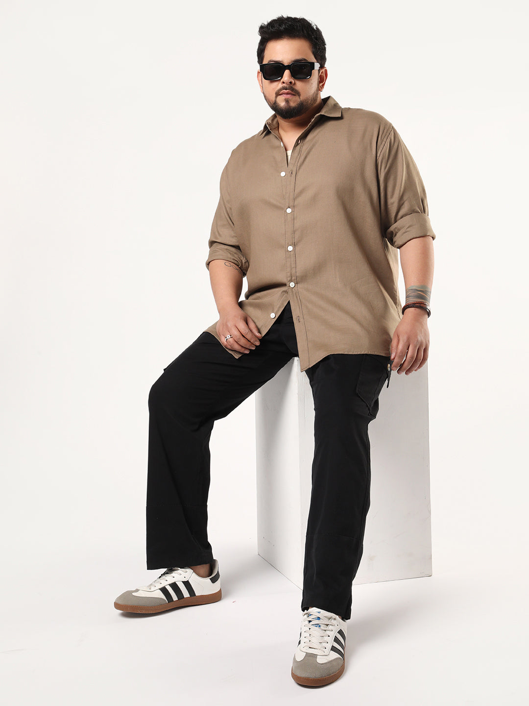 Plus Men's Coffee Linen Blend Full Sleeve Relaxed Fit Casual Solid Shirt