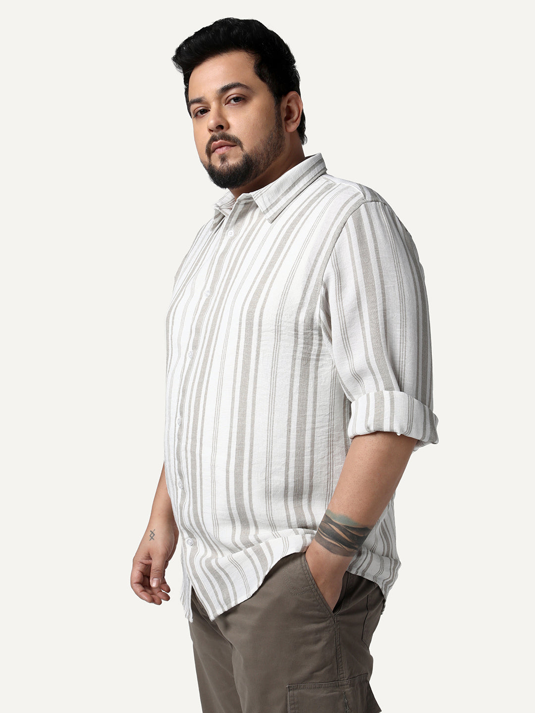 Plus Men's Light Grey Cotton Full Sleeve Relaxed Fit Linen Striped Shirt with Spread Collar