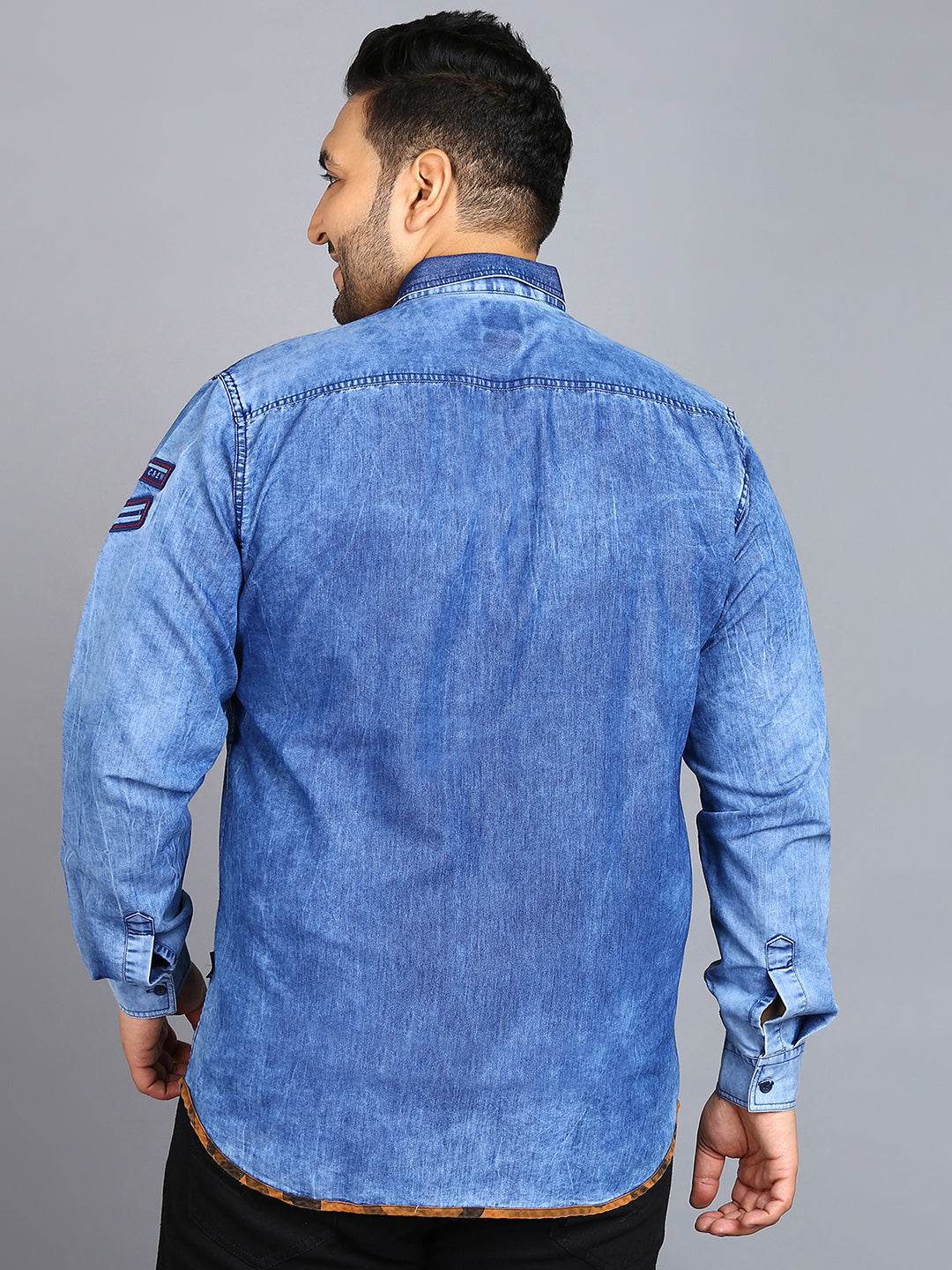 Plus Men's Blue Denim Full Sleeve Regular Fit Washed Casual Shirt