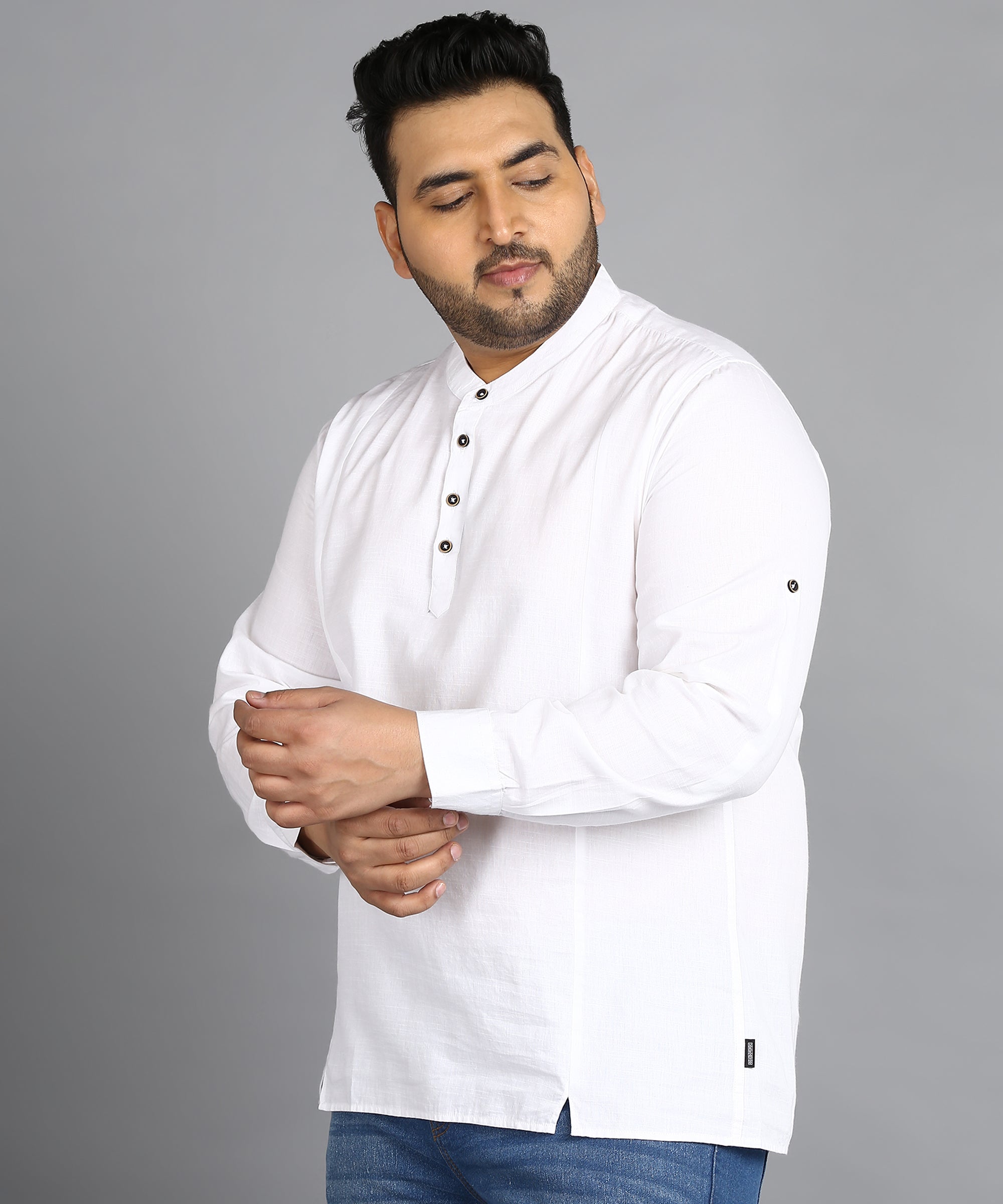 Urbano Plus Men's Off White Cotton Full Sleeve Regular Fit Casual Solid Shirt