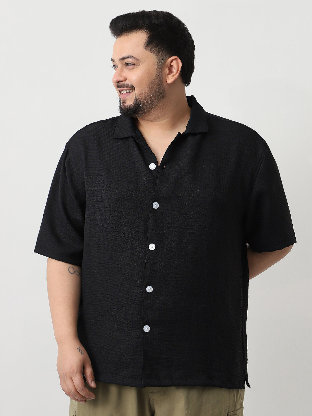 Plus Men's Black Cotton Half Sleeve Oversized Fit Textured Shirt with Cuban Collar