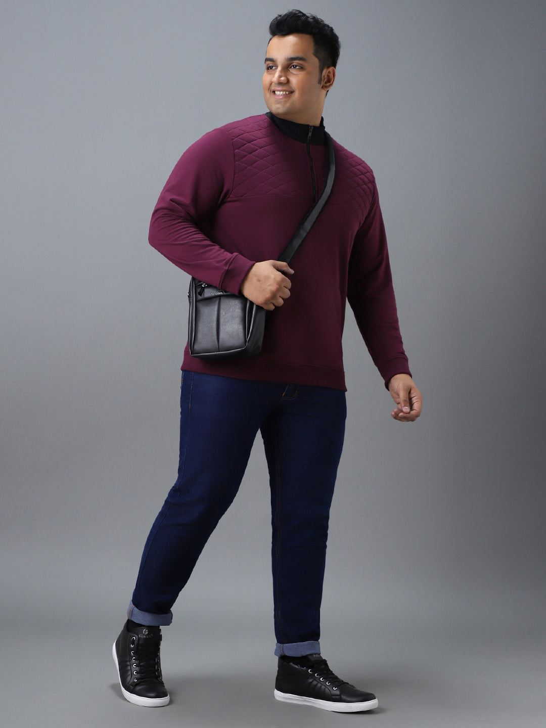 Urbano Plus Men's Purple Cotton Solid Zippered High Neck Sweatshirt
