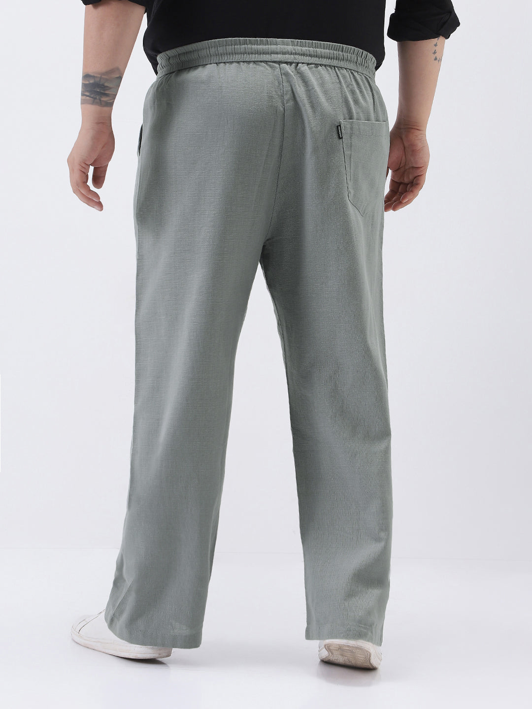 Plus Men's Grey Loose Fit Solid Linen Blend Trousers Non-Stretchable