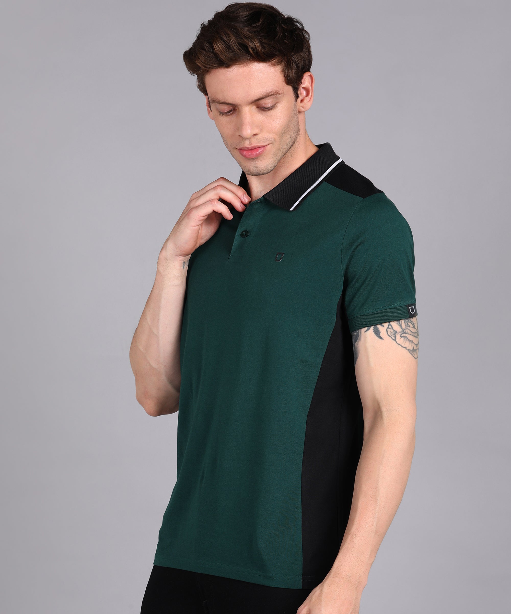 Men's Green, Black Colour-Block Slim Fit Half Sleeve Cotton Polo T-Shirt