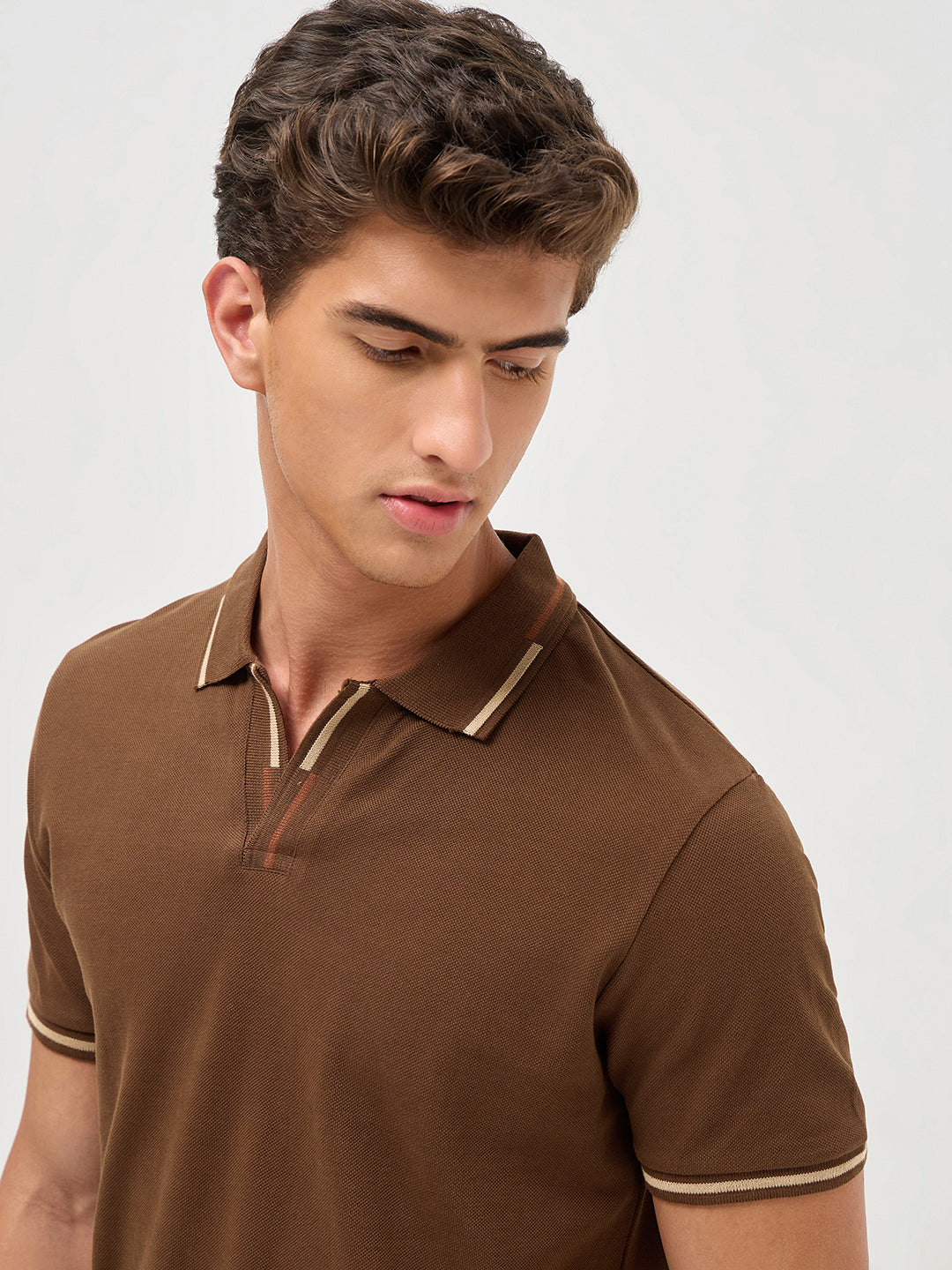 Men's Dark Brown Solid Regular Fit Half Sleeve Cotton Polo T-Shirt