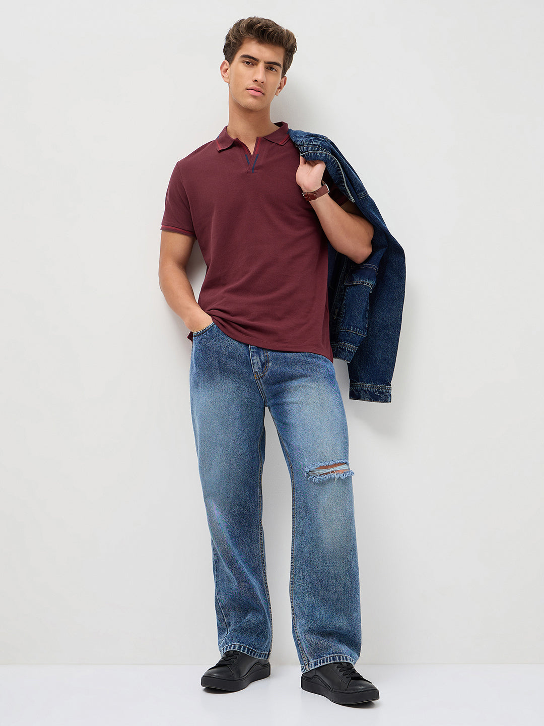 Men's Maroon Solid Regular Fit Half Sleeve Cotton Polo T-Shirt