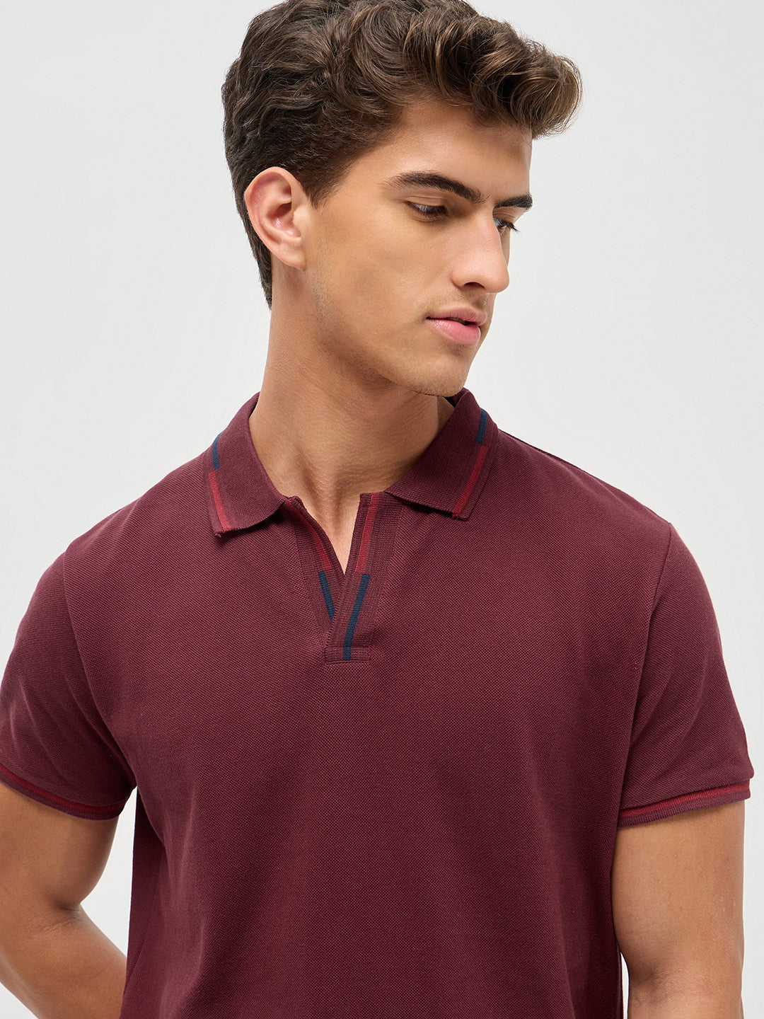 Men's Maroon Solid Regular Fit Half Sleeve Cotton Polo T-Shirt
