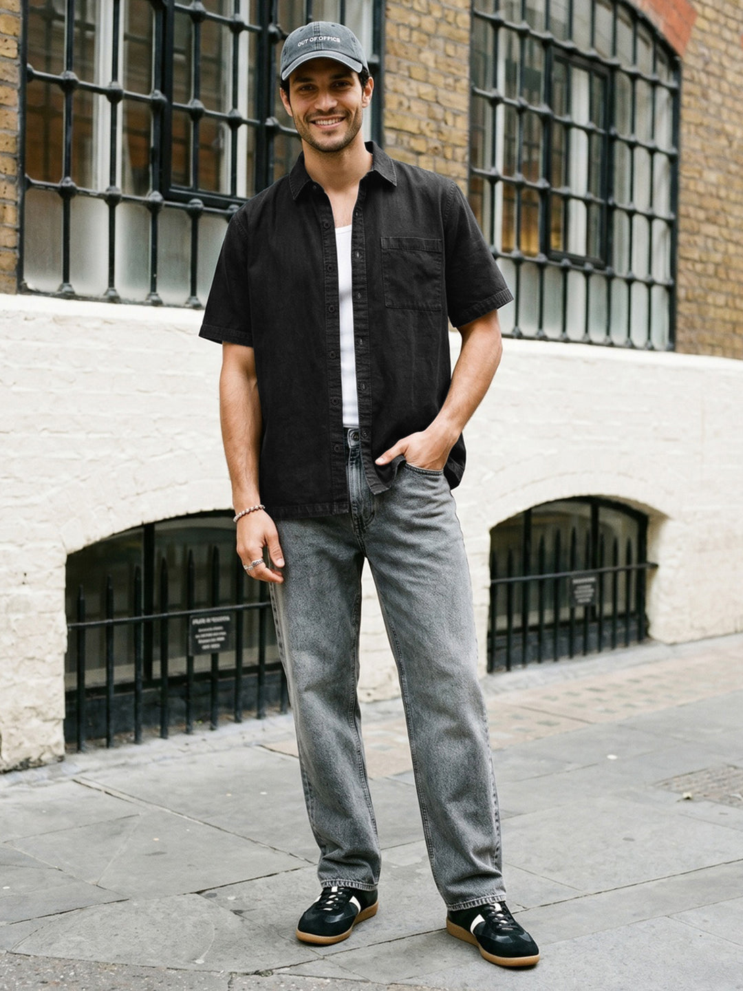 Men's Black Oversized Fit Half Sleeve Solid Casual Denim Shirt