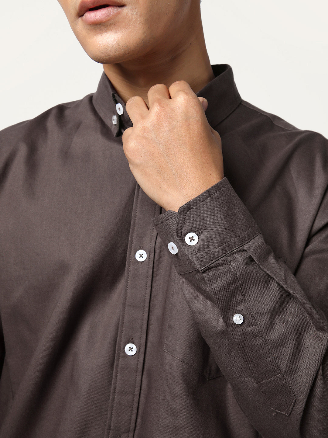 Men's Brown Cotton Full Sleeve Regular Fit Solid Oxford Shirt With Button-Down Collar