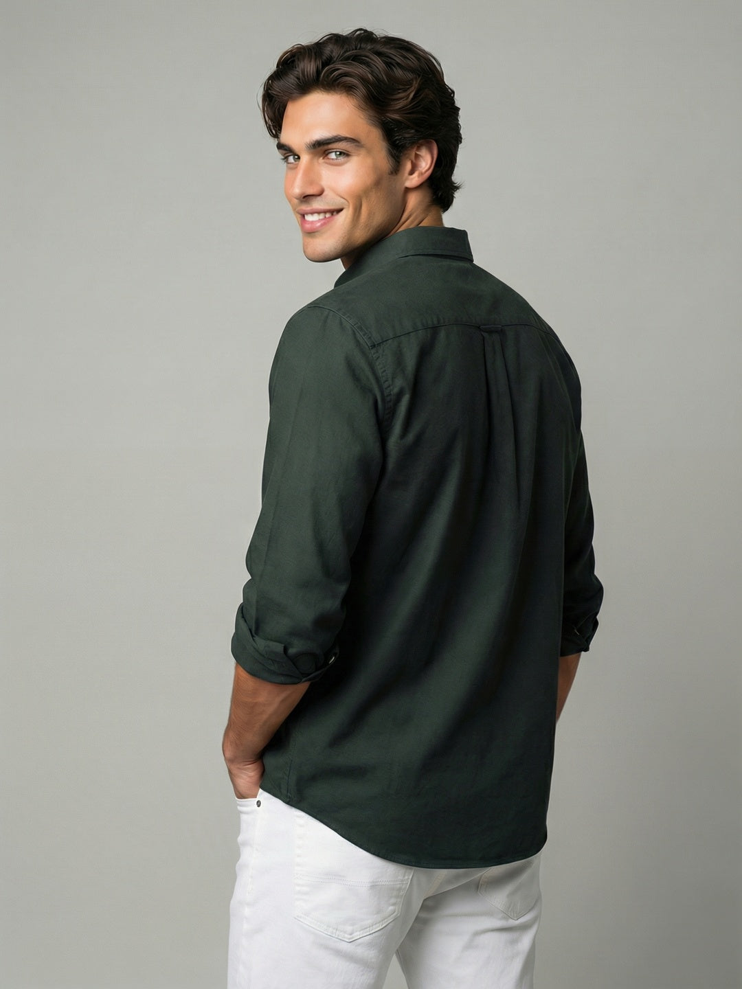 Men's Dark Green Cotton Full Sleeve Regular Fit Solid Oxford Shirt With Button-Down Collar