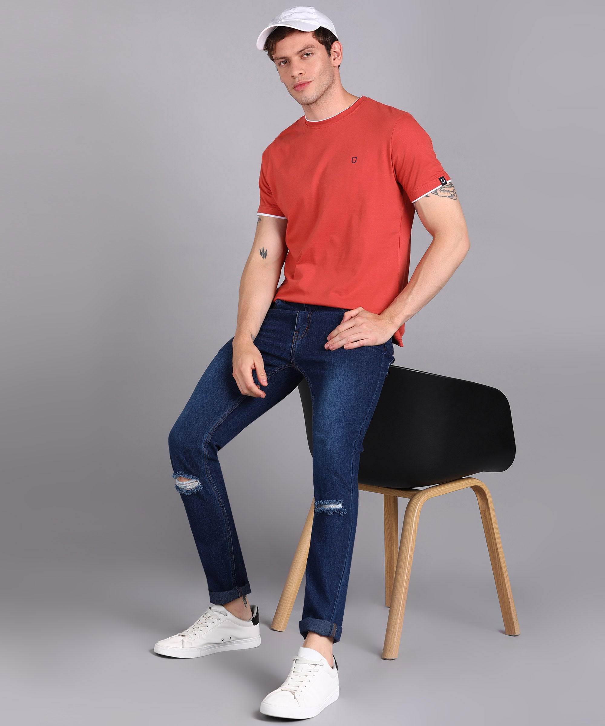 Men's Solid Orange Round Neck Half Sleeve Slim Fit Cotton T-Shirt