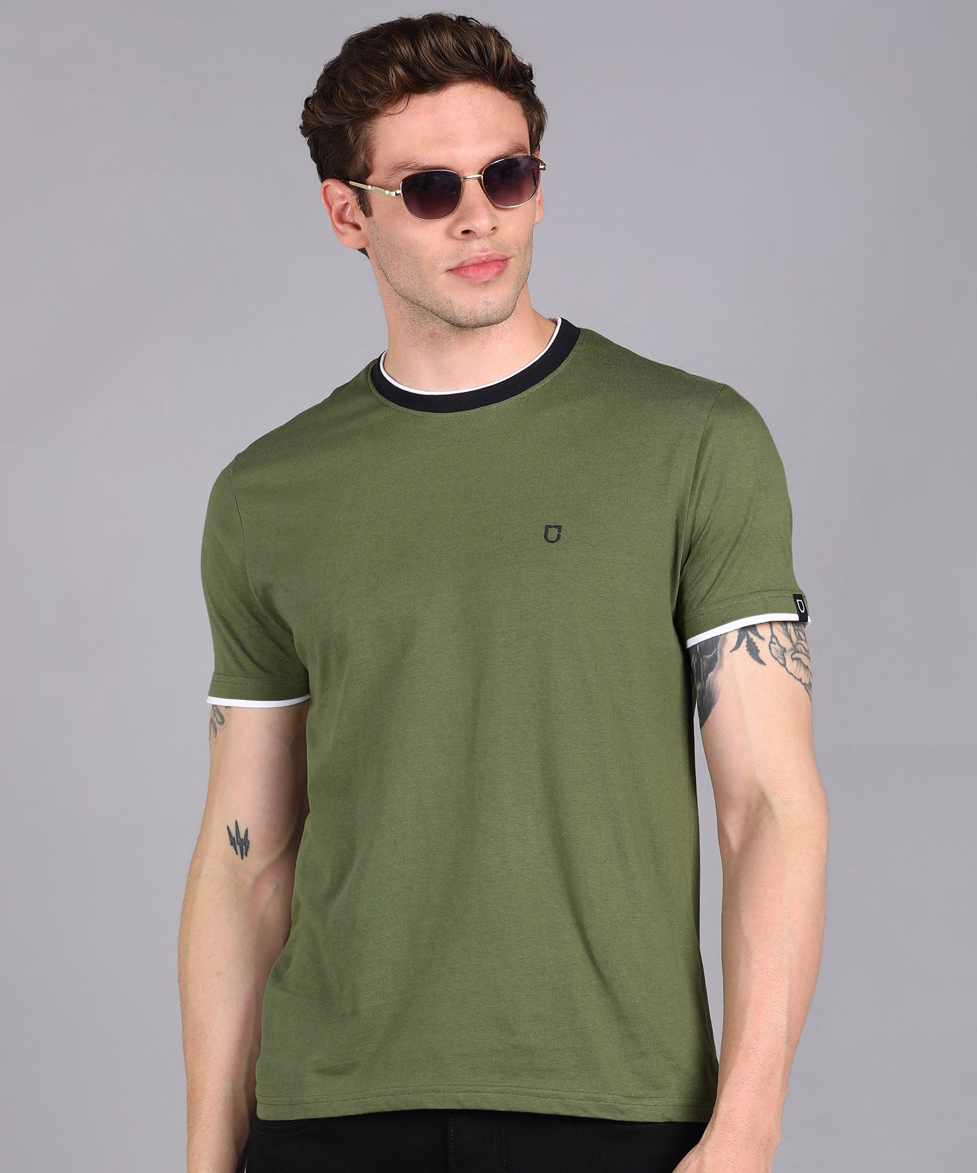 Urbano Fashion Men's Solid Olive Round Neck Half Sleeve Slim Fit Cotton T-Shirt