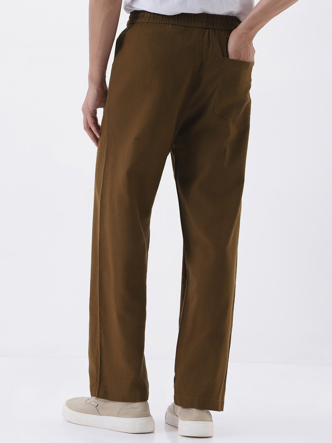 Men's Khaki Loose Fit Solid Linen Blend Trousers Non-Stretchable