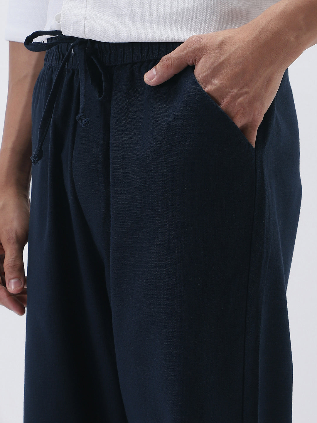 Men's Navy Loose Fit Solid Linen Blend Trousers Non-Stretchable