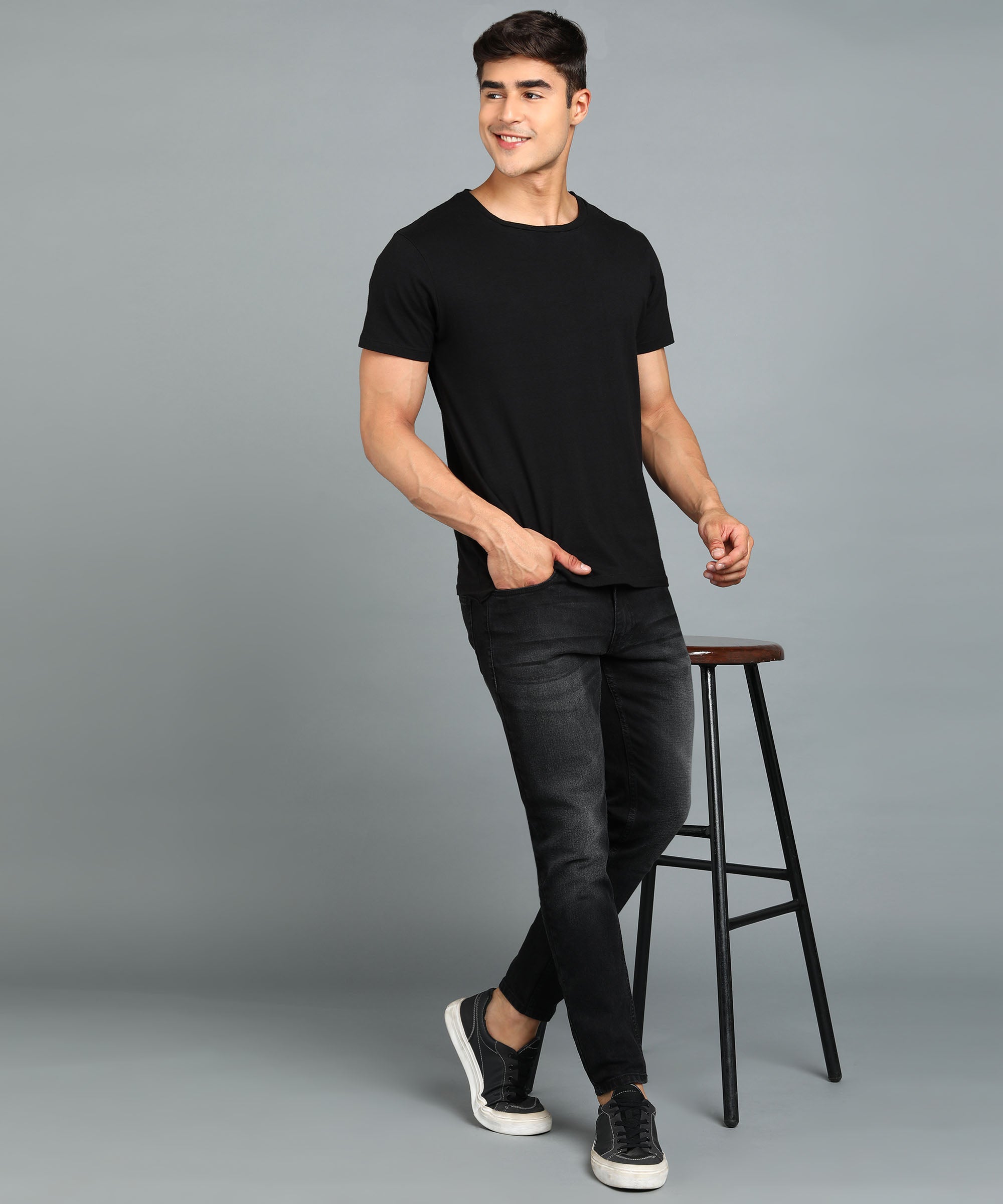 Urbano Fashion Men's Black Slim Fit Washed Jeans Stretchable