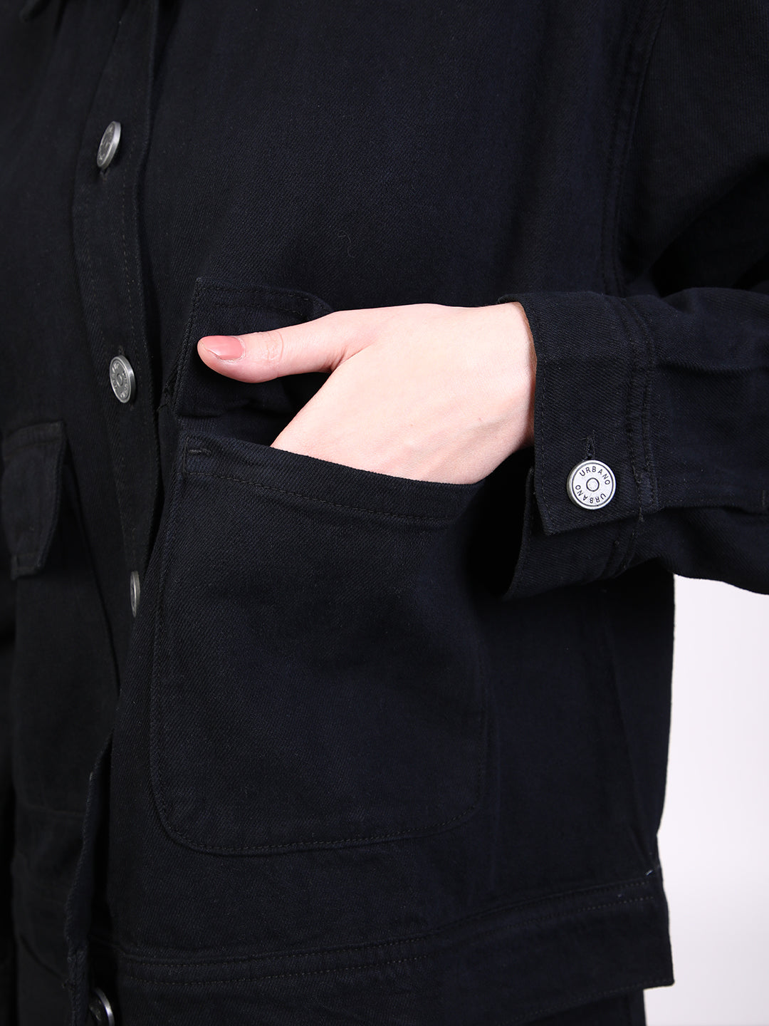 Women's Black Relaxed Fit Full Sleeve Utility Denim Jacket