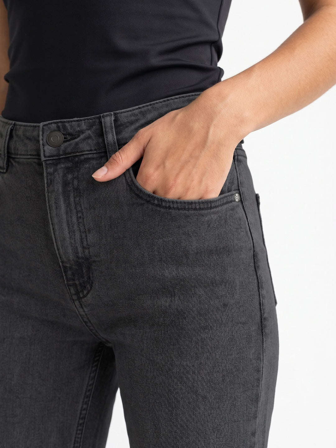 Women's Dark Grey Mid Rise Bootcut Washed Jeans Stretchable