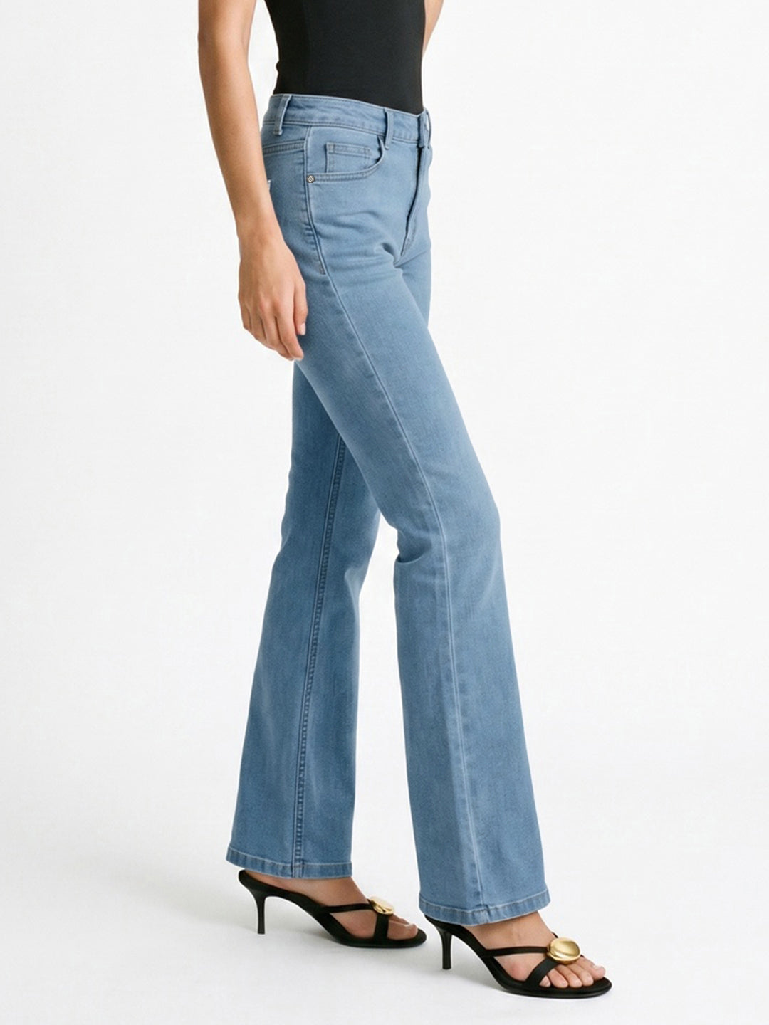Women's Ice Blue Mid Rise Bootcut Washed Jeans Stretchable