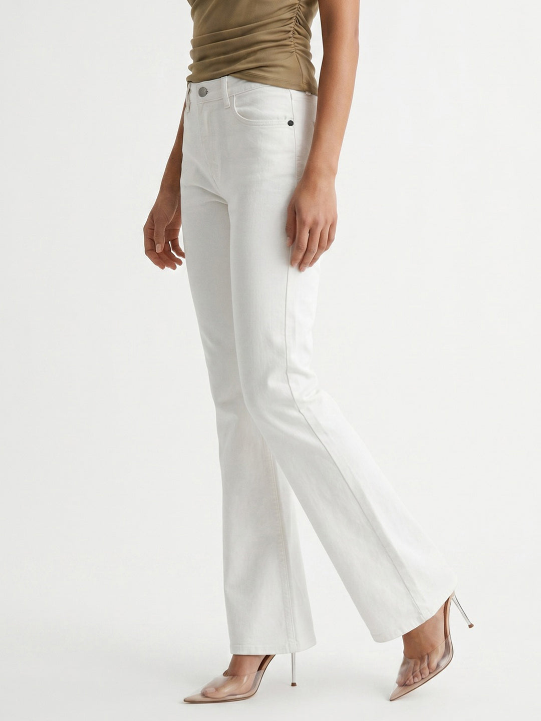 Women's White Mid Rise Bootcut Fit Washed Jeans Stretchable
