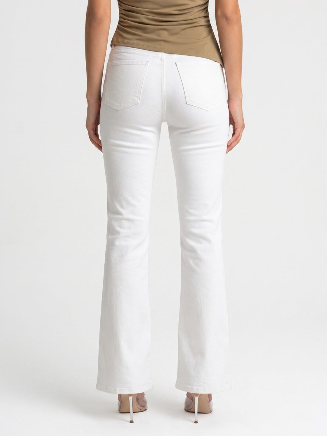 Women's White Mid Rise Bootcut Fit Washed Jeans Stretchable