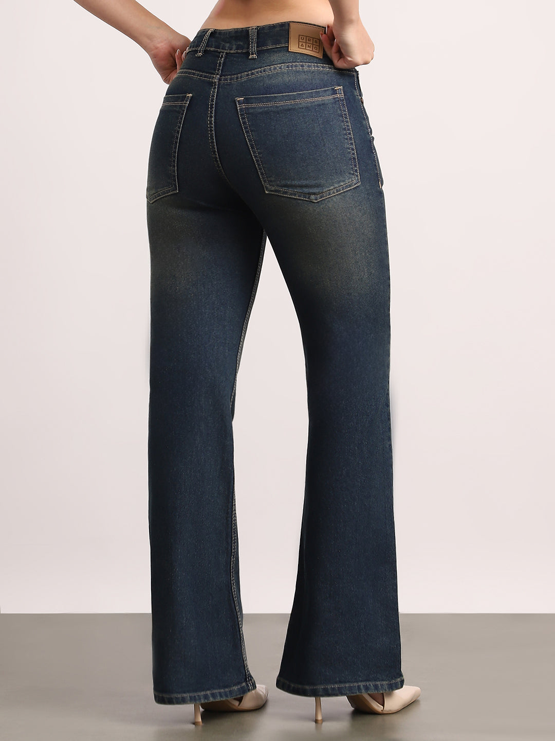 Women's Dark Blue Mid Rise Bootcut Fit Washed Jeans Stretchable