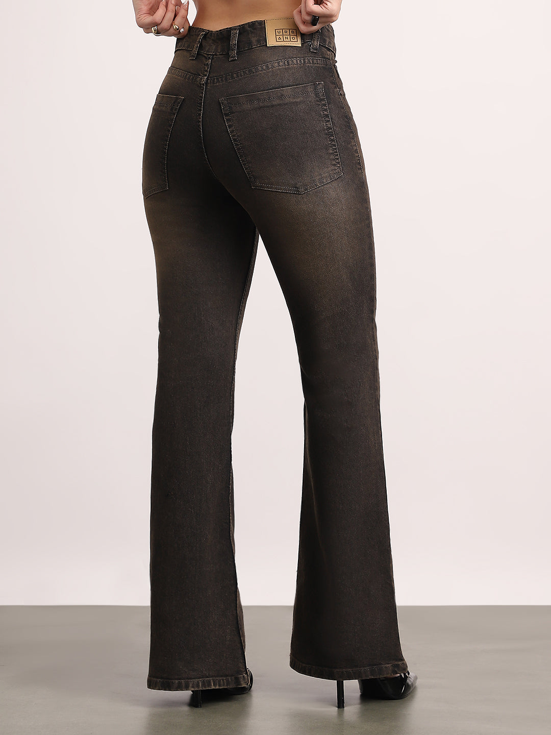 Women's Grey Mid Rise Bootcut Fit Washed Jeans Stretchable