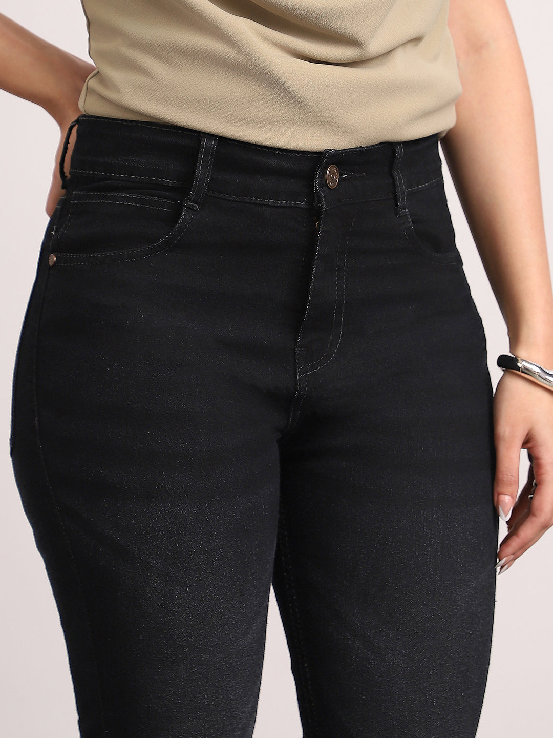Women's Black Mid Rise Bootcut Fit Washed Jeans Stretchable