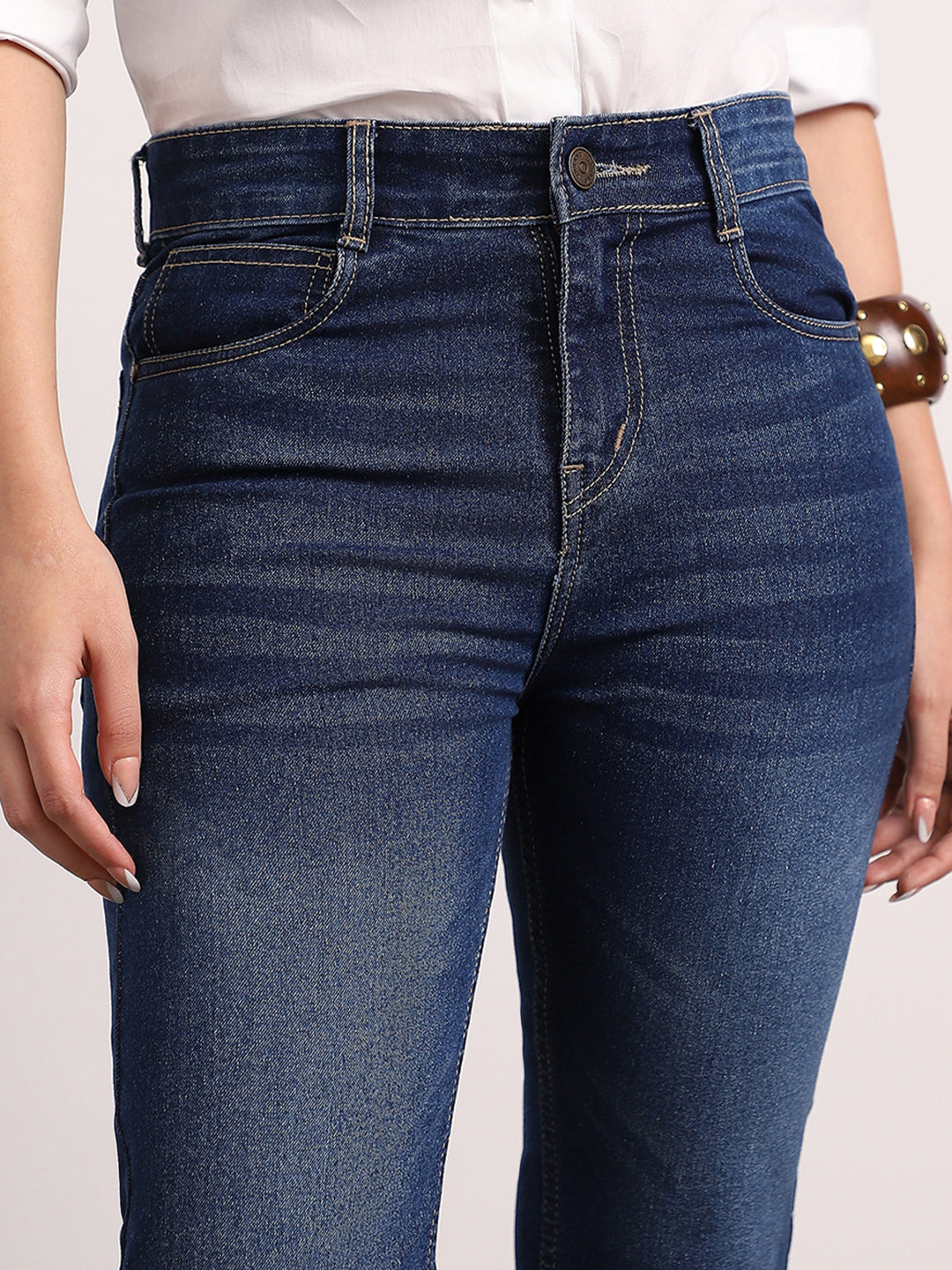 Women's Dark Blue Mid Rise Bootcut Fit Washed Jeans Stretchable