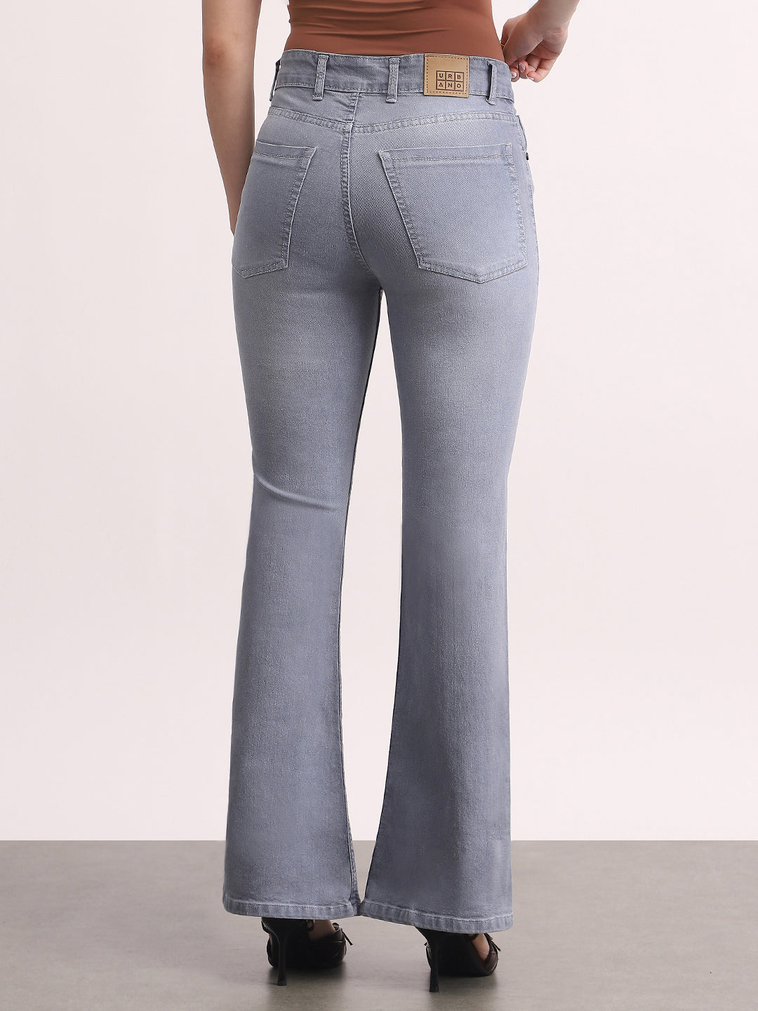 Women's Light Grey Mid Rise Bootcut Fit Washed Jeans Stretchable