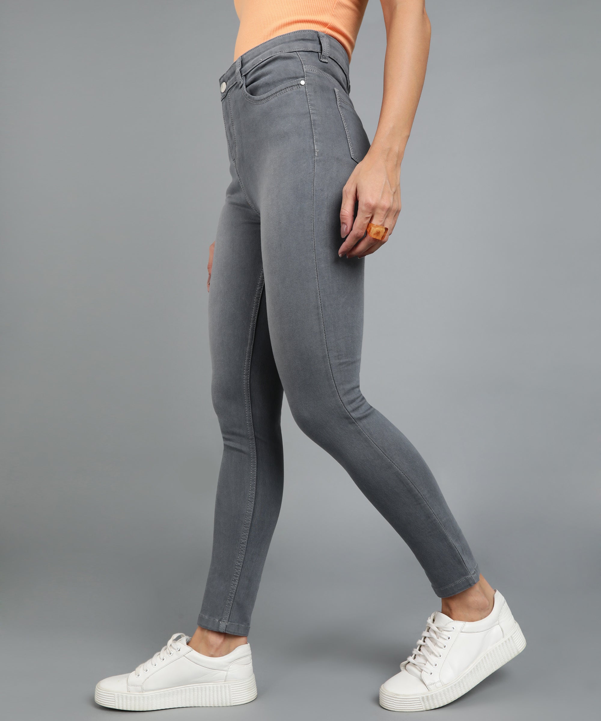 Women's Grey Slim Fit Washed Jeans
