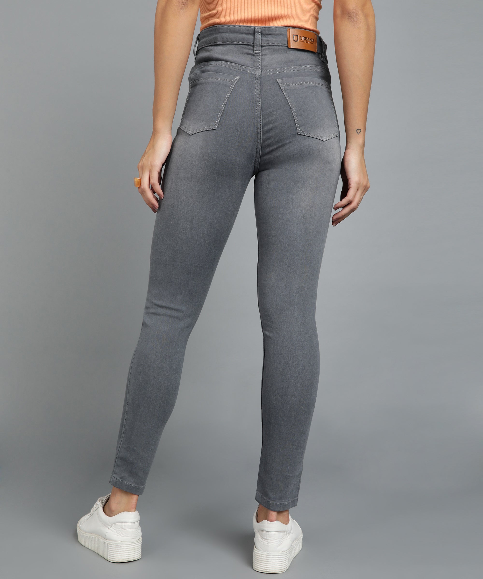 Women's Grey Slim Fit Washed Jeans