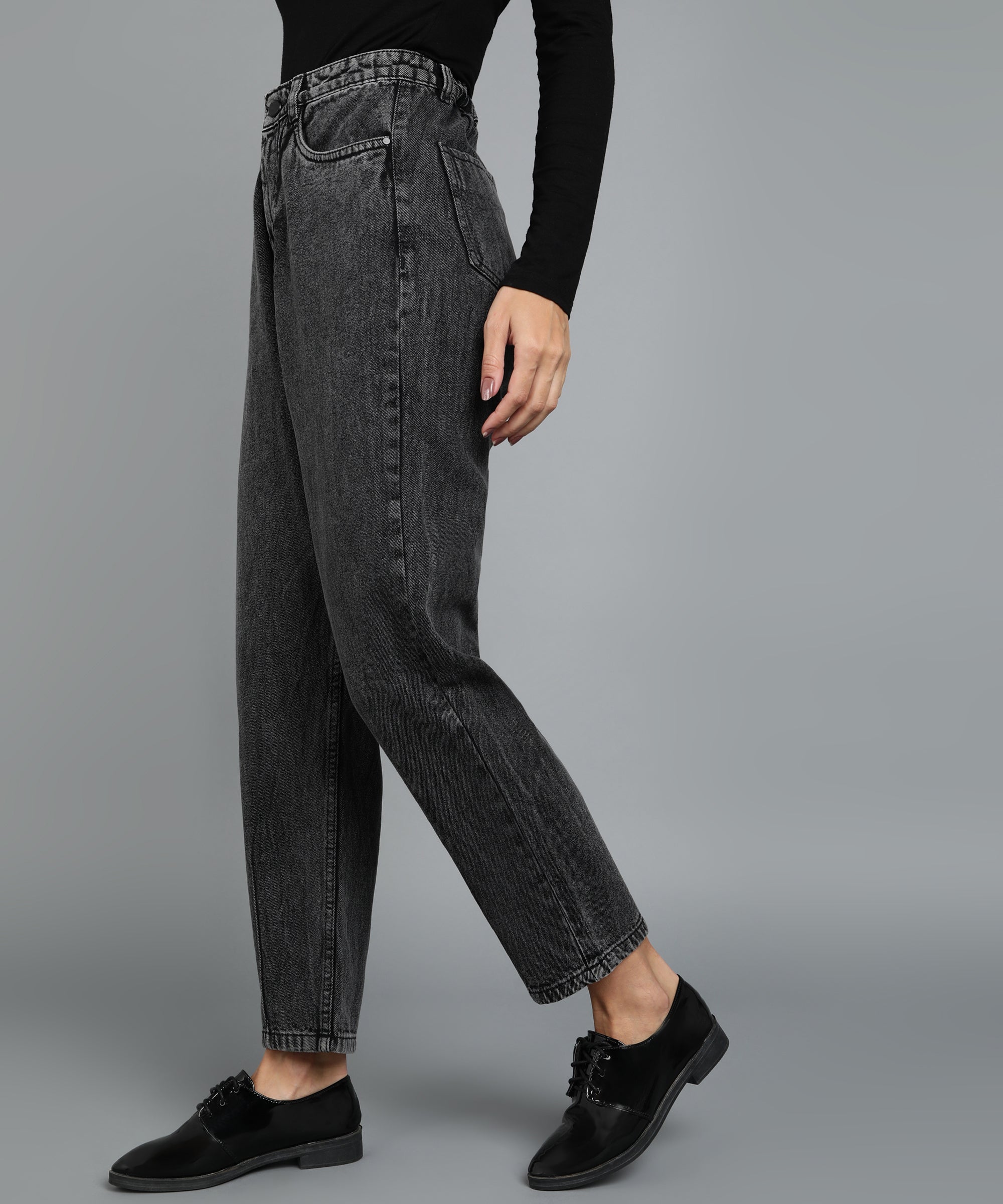 Women's Black Boyfriend Fit Washed Jeans