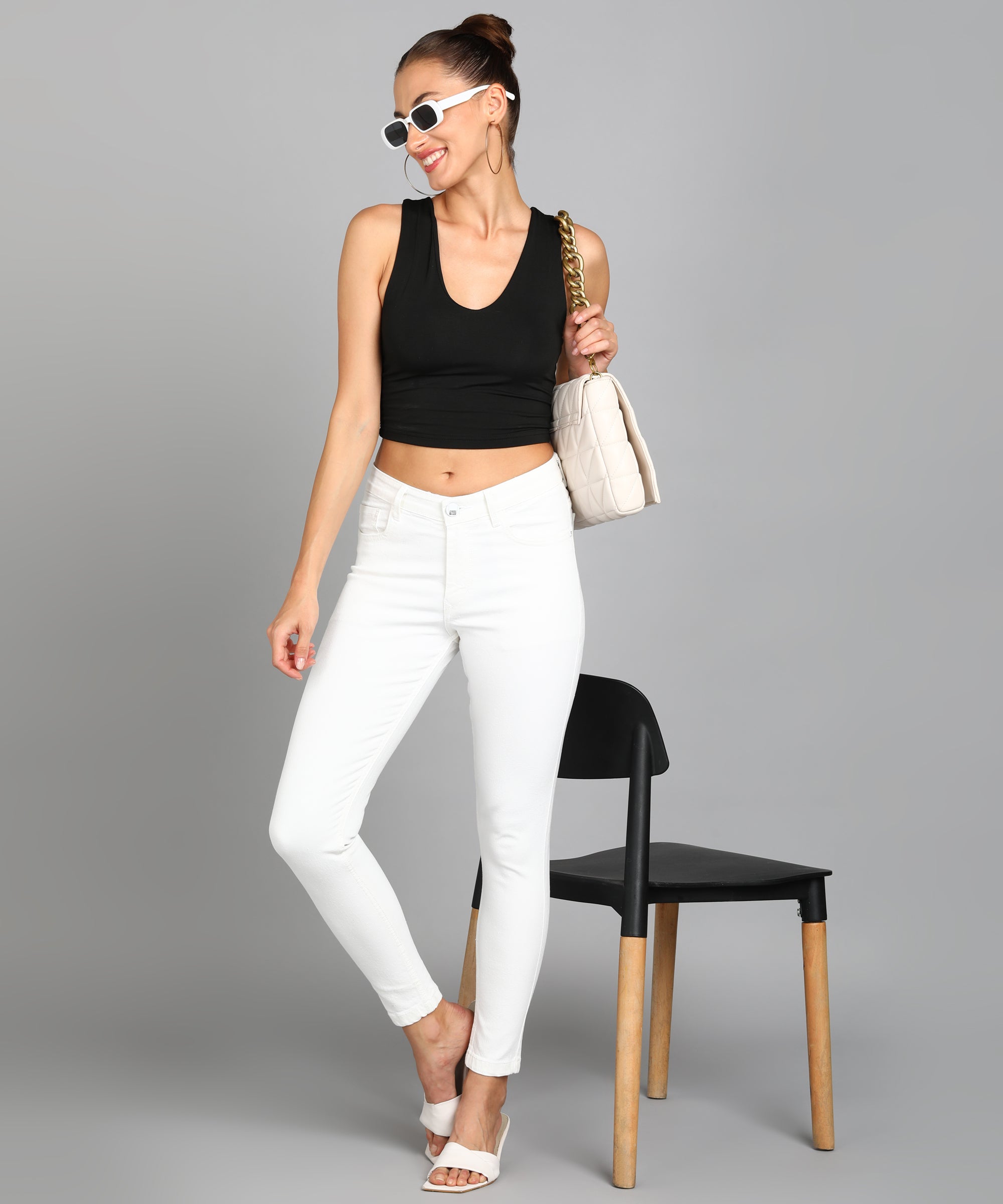 Women's White Skinny Fit Washed Jeans