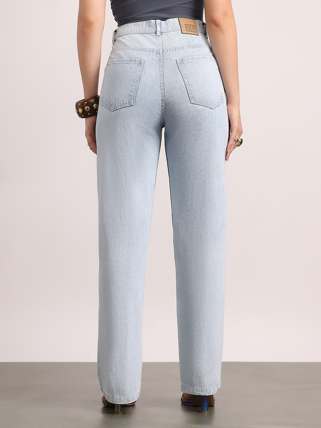 Women's Ice Blue High Rise Straight Fit Washed Jeans Non-Stretchable