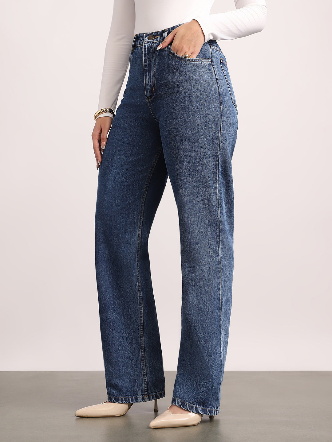 Women's Blue High Rise Straight Fit Washed Jeans Non-Stretchable