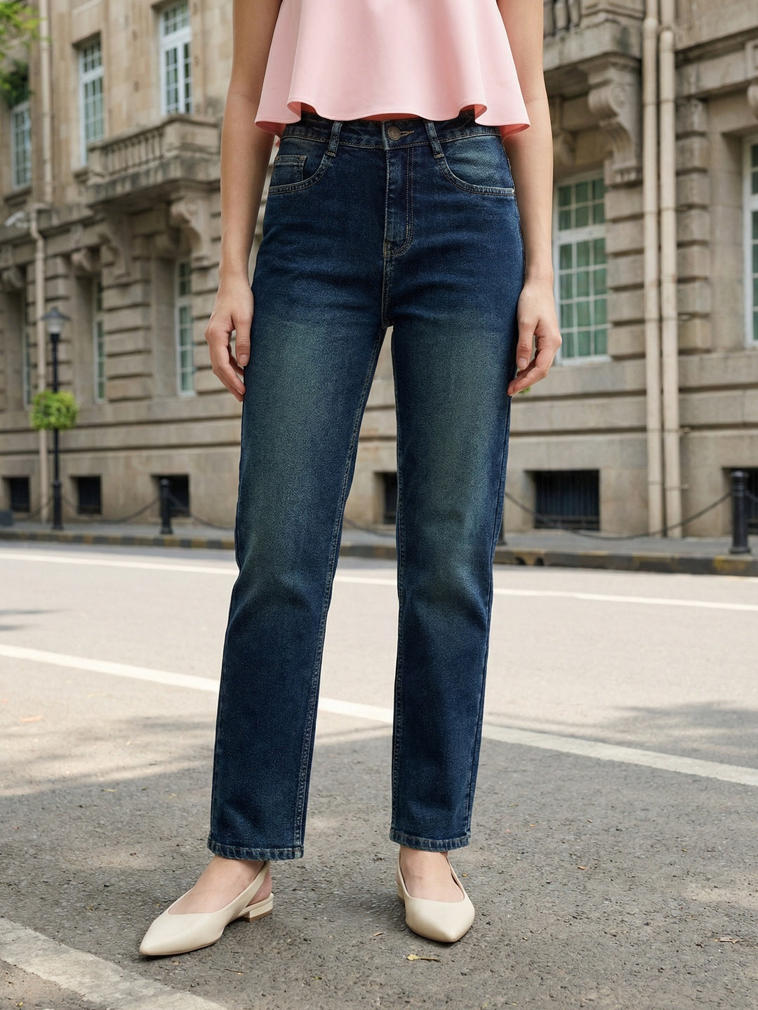 Straight fit jeans for women