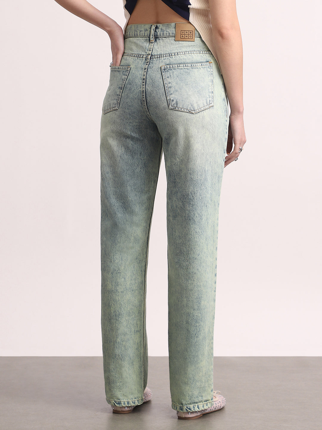 Women's Ice Blue High Rise Straight Fit Washed Jeans Non-Stretchable