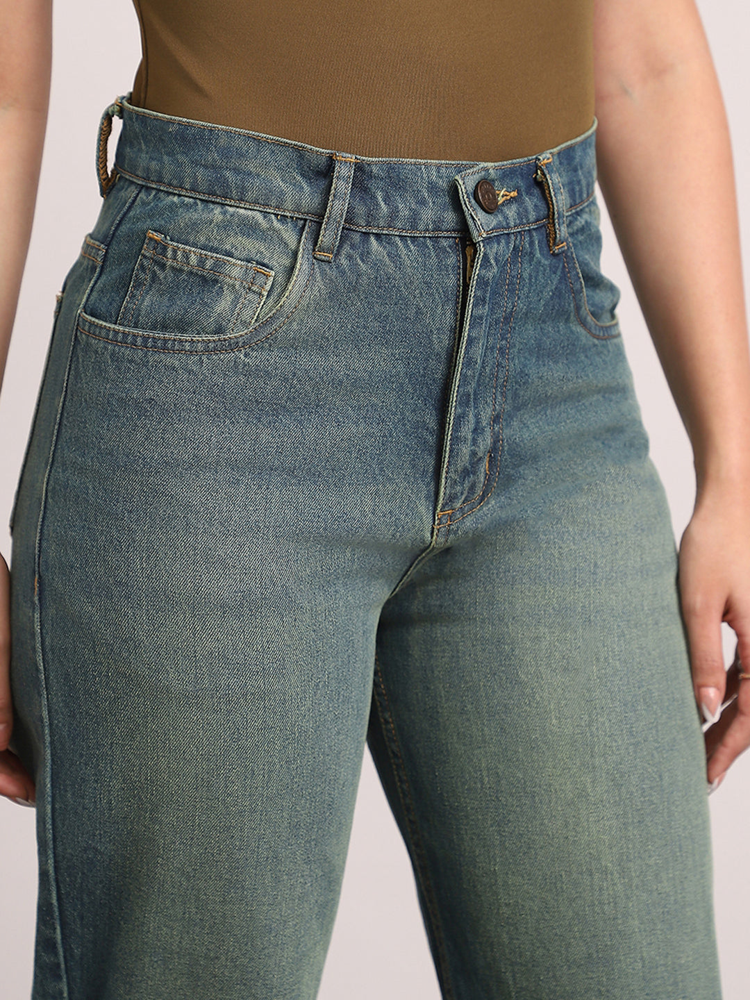 Women's Light Blue High Rise Straight Fit Washed Jeans Non-Stretchable