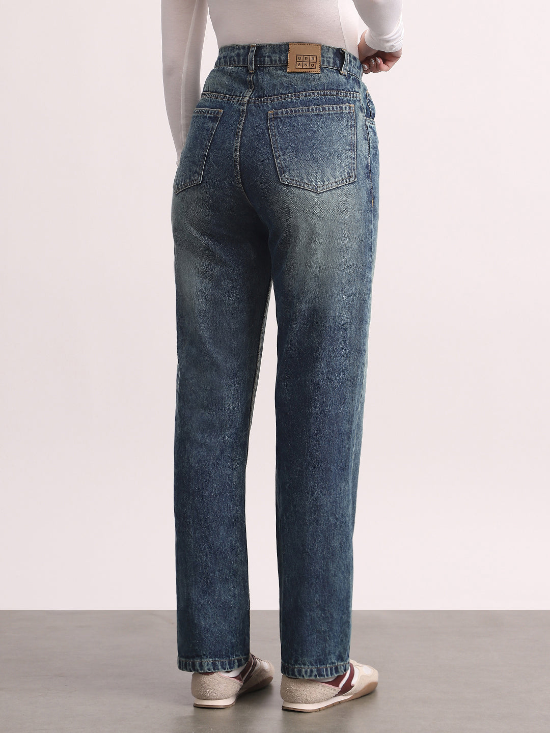 Women's Blue High Rise Straight Fit Washed Jeans Non-Stretchable