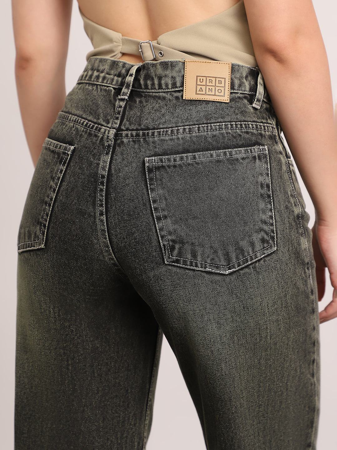 Women's Grey High Rise Straight Fit Washed Jeans Non-Stretchable