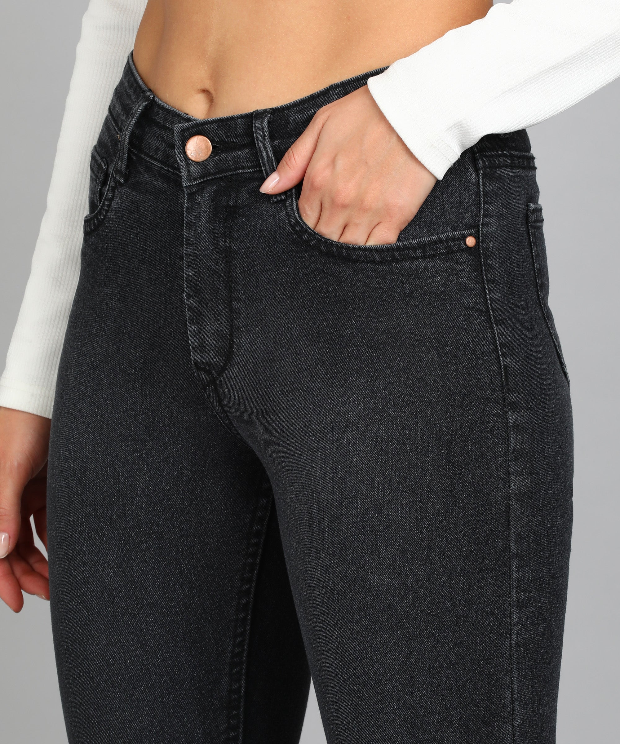 Women's Dark Grey Skinny Fit Washed Jeans