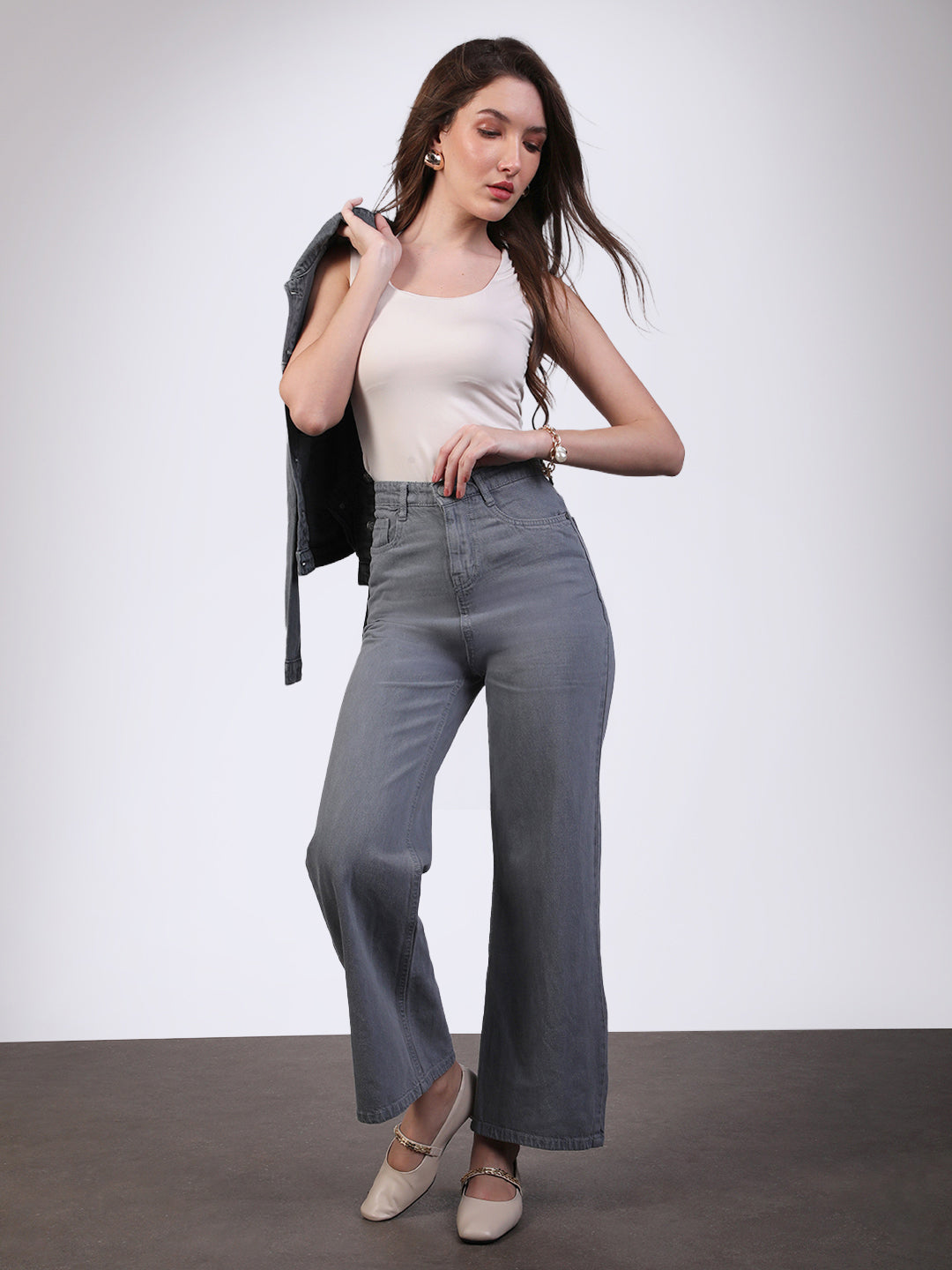 Women's Light Grey Wide Leg Fit Washed Jeans