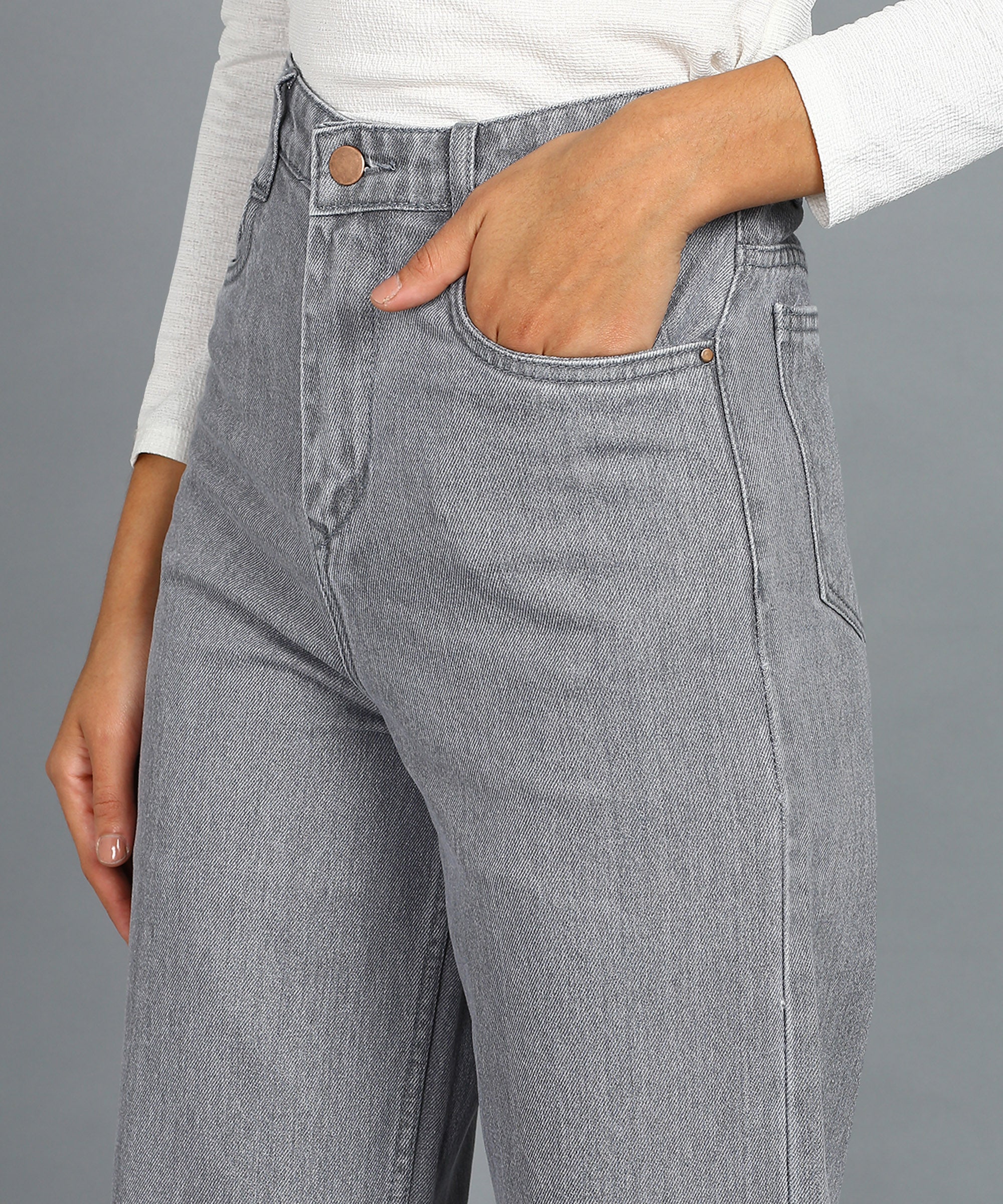 Women's Light Grey Regular Fit Wide Leg Washed Jeans