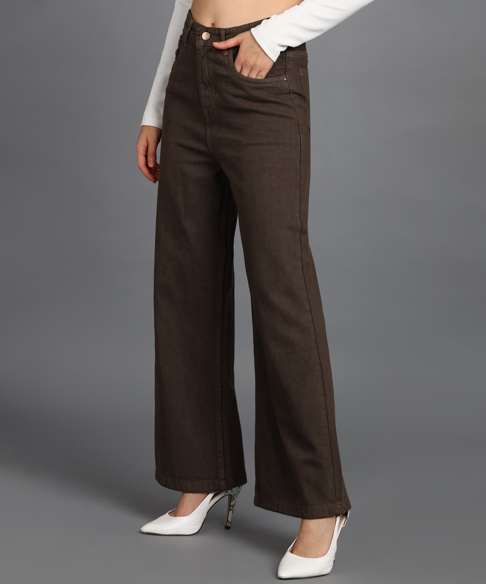Urbano Fashion Women's Brown Regular Fit Wide Leg Washed Jeans